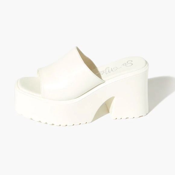 Shoes - WHITE PLATFORM OPEN-TOE BLOCK HEELS